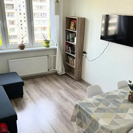 Cosy & Spacious Flat In *